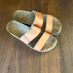 Reef CUSHION VISTA HI slides